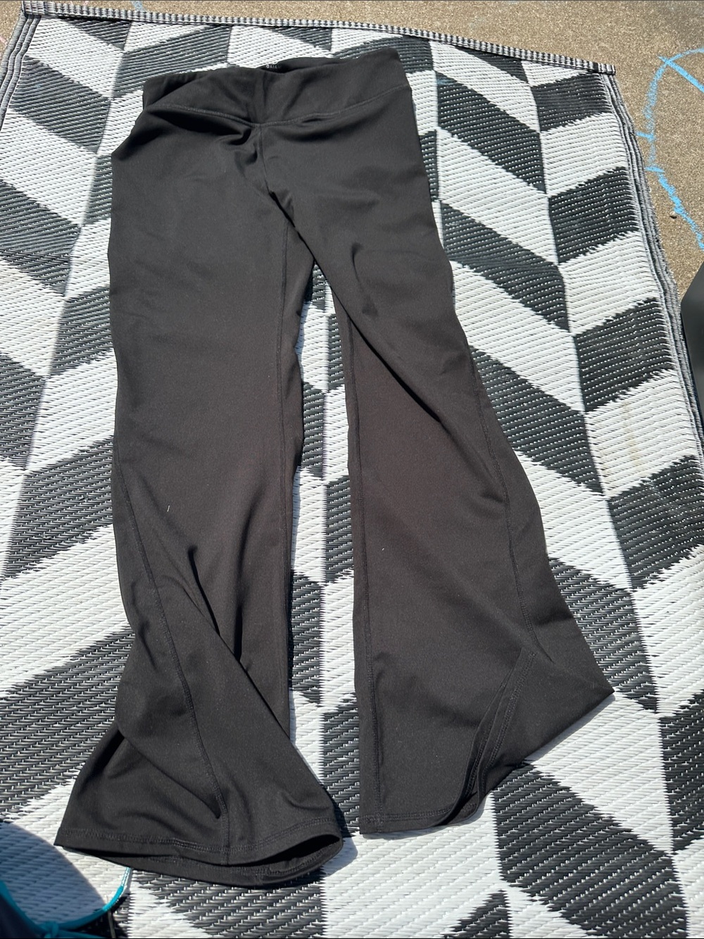 GAIAM Black Flare Yoga Leggings